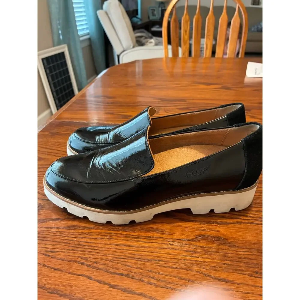 Vionic Kensley Patent Leather Slip-On Lug Sole Platform Loafers Black Size 8.5